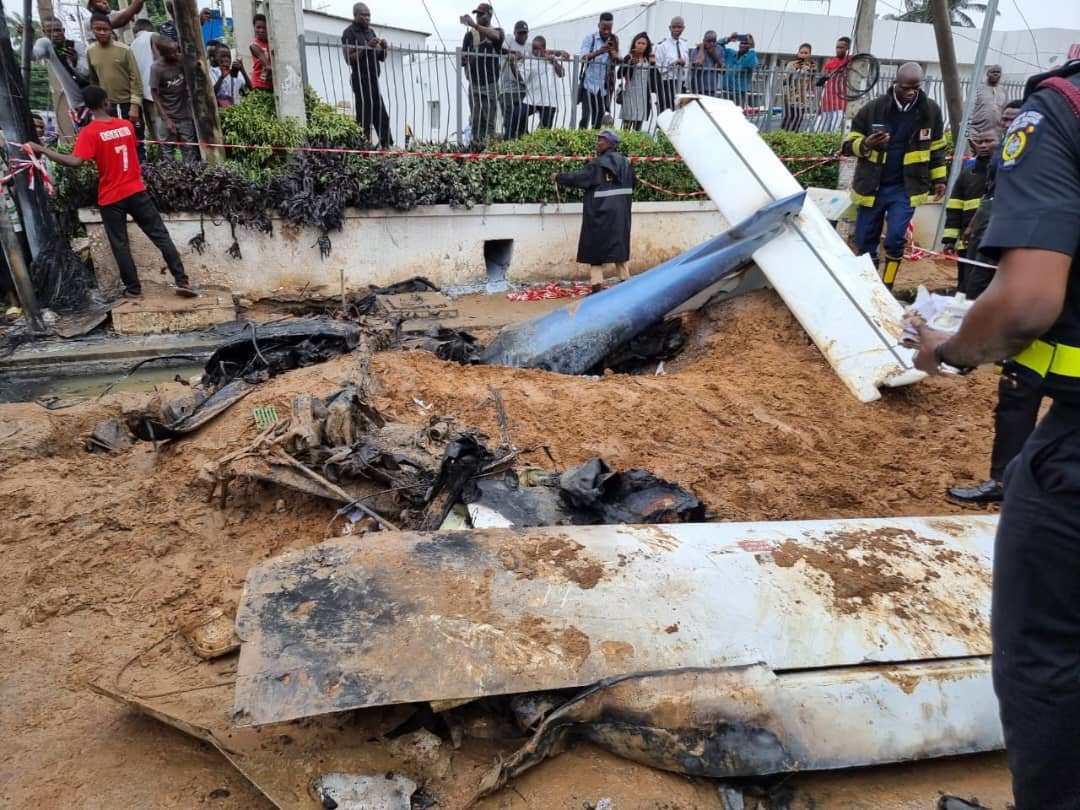 Four escape death as helicopter crashes in Ikeja, Lagos